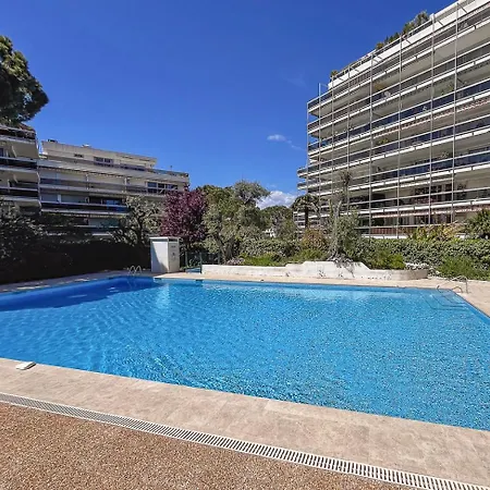Апартаменты Cozy Juan Les Pins Calme Et Proximite